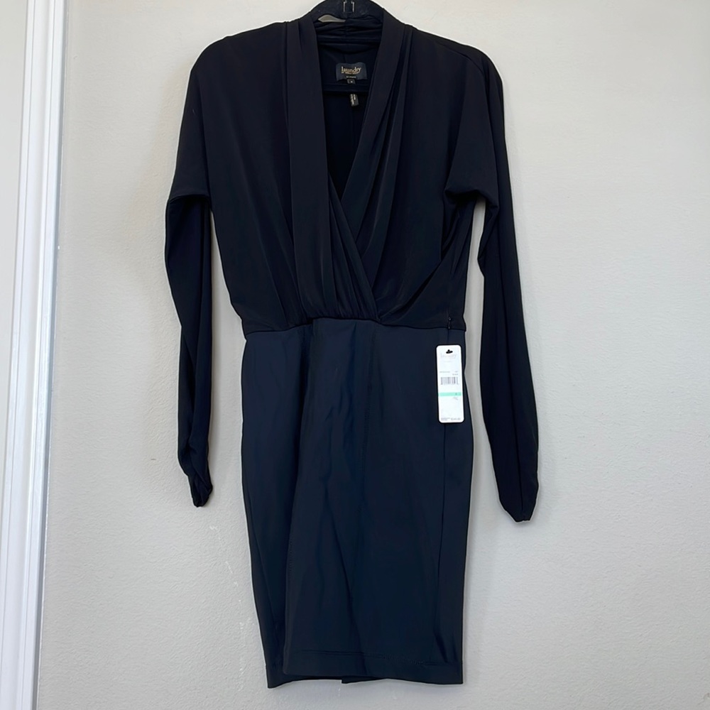 Laundry by Shelli segal scrub wrap dress size 8